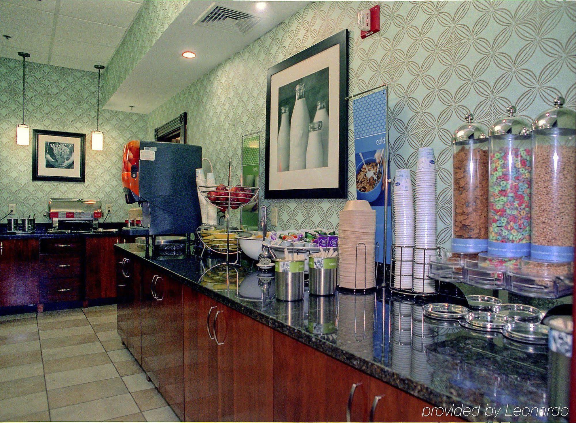 Hampton Hotel