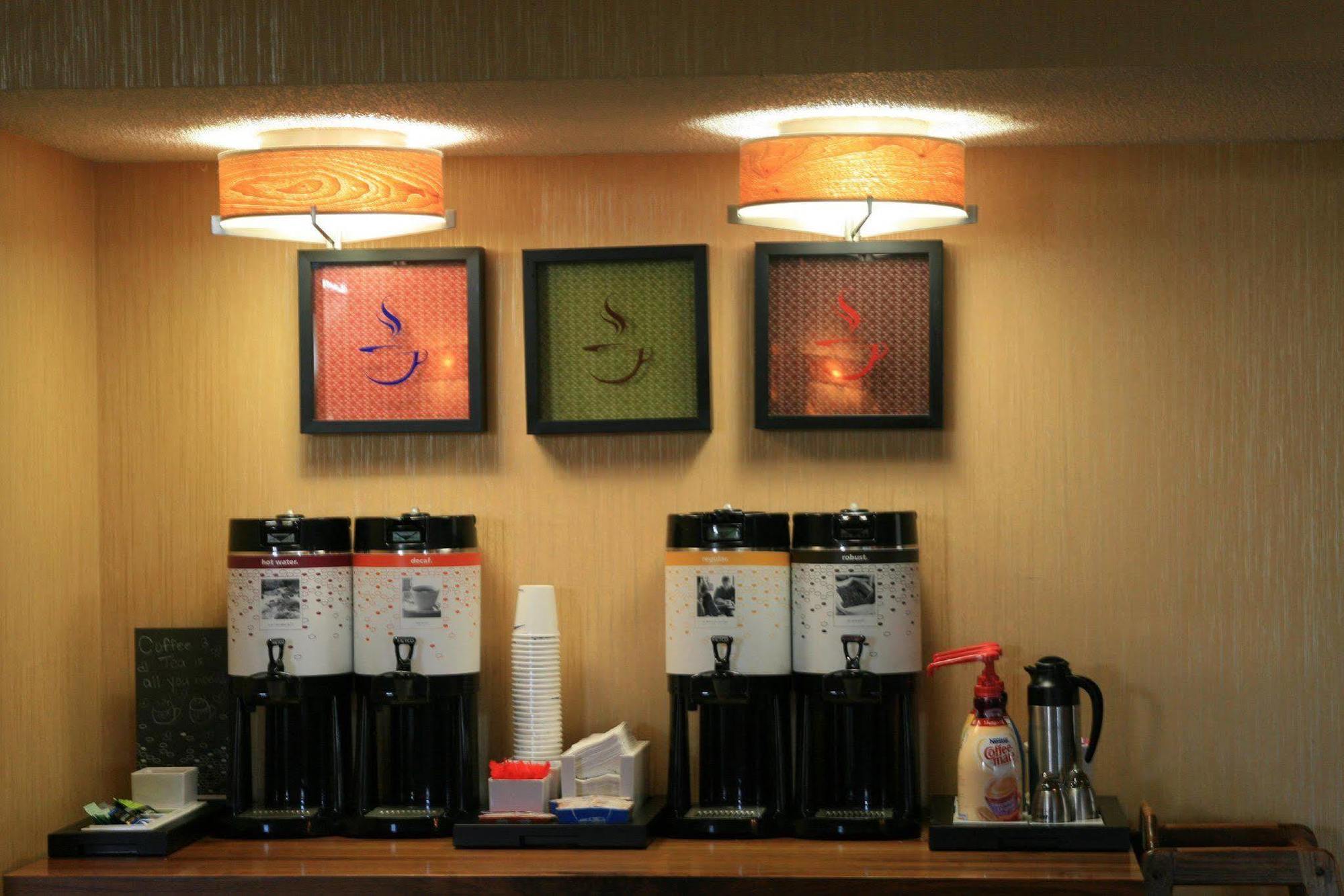 Hampton Hotel 3*