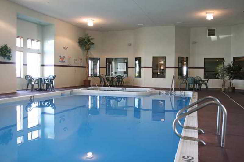Hotel Hampton Birch Run