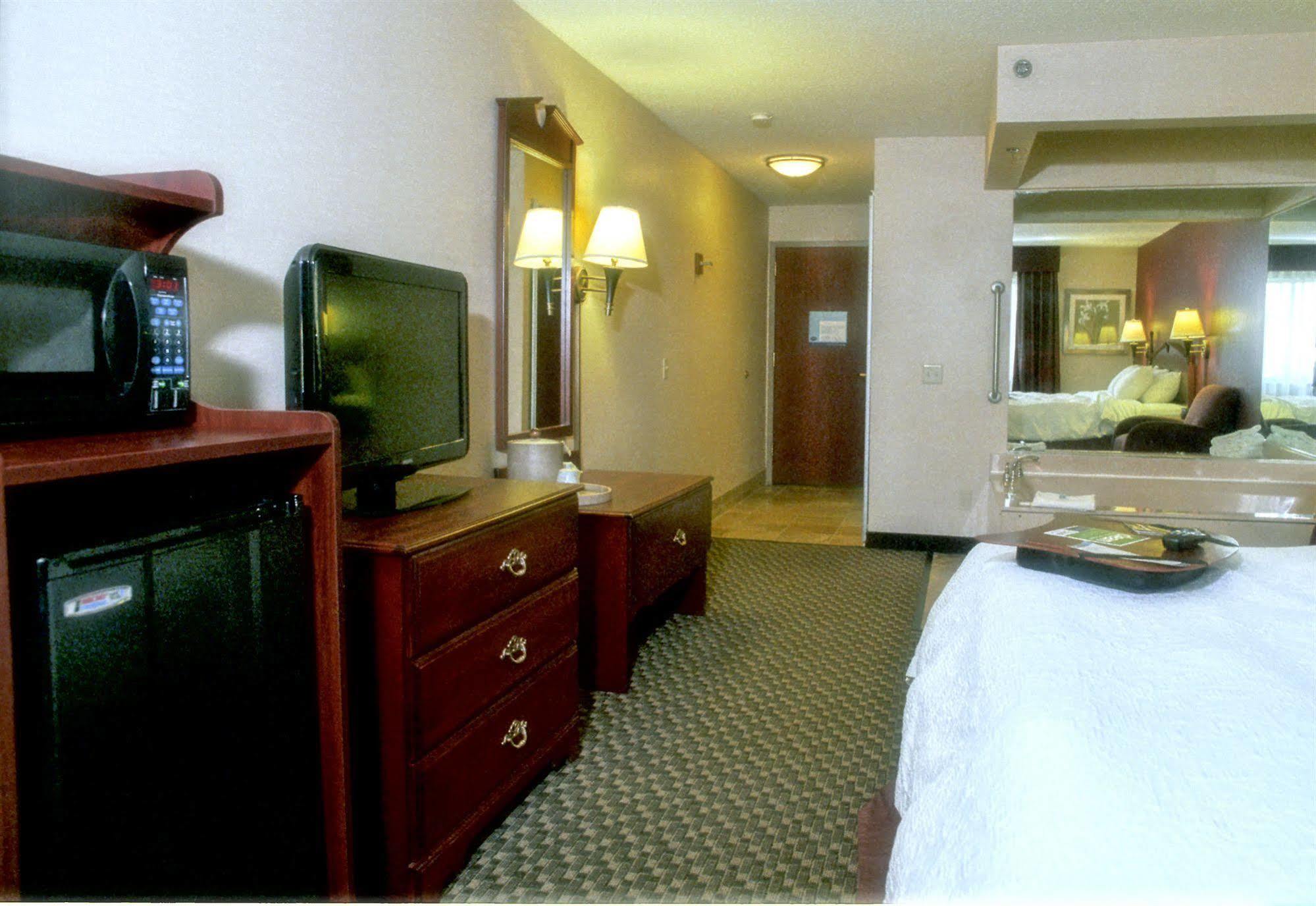 Hampton Hotel